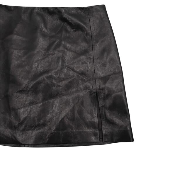 Aritzia Sunday Best Tatiana Skirt Vegan Leather Mini Slit Black 98686 Size 0 - Picture 2 of 4